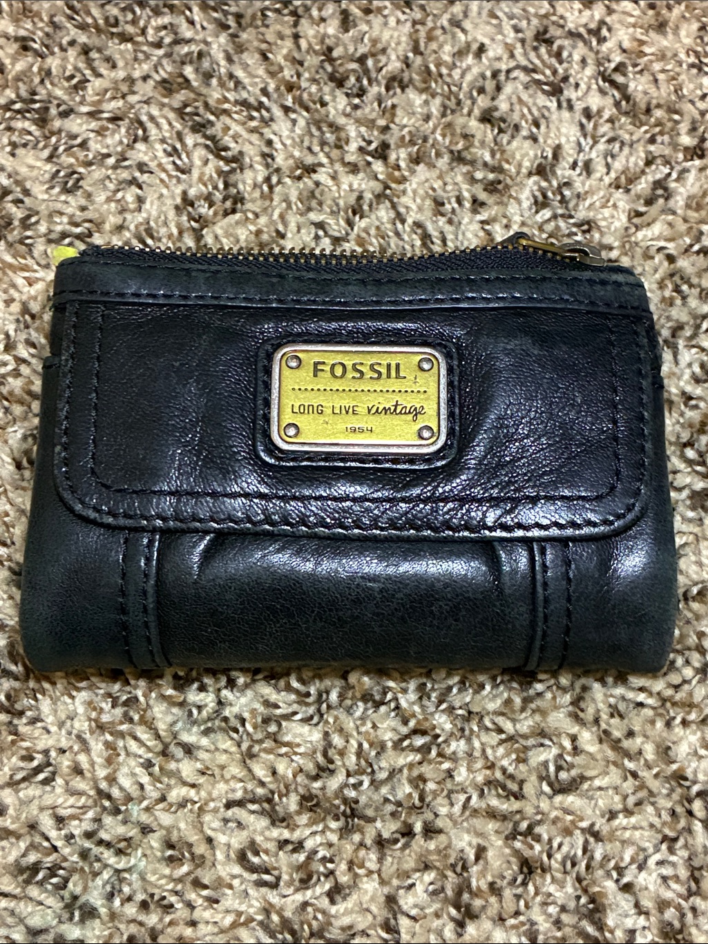 Fossil Black Leather Zip Coin Wallet With Gold Logo Plate